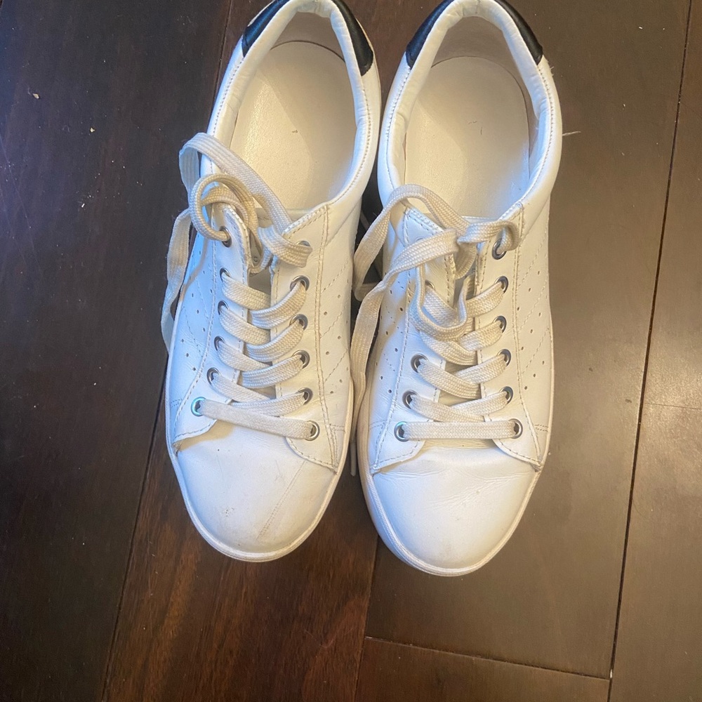 Marc Fisher white leather platform sneakers.  Good used condition.
